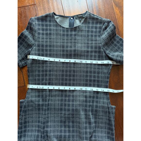 Theory Rijik Configure Black & White Plaid Crewneck Stretch Sheath Dress size 6 - Picture 9 of 12